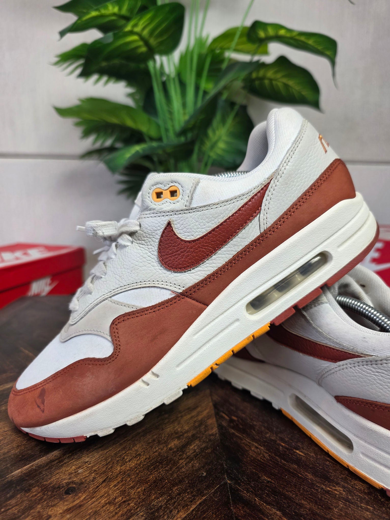 Nike Air Max 1 LX Rugged Orange maat 46