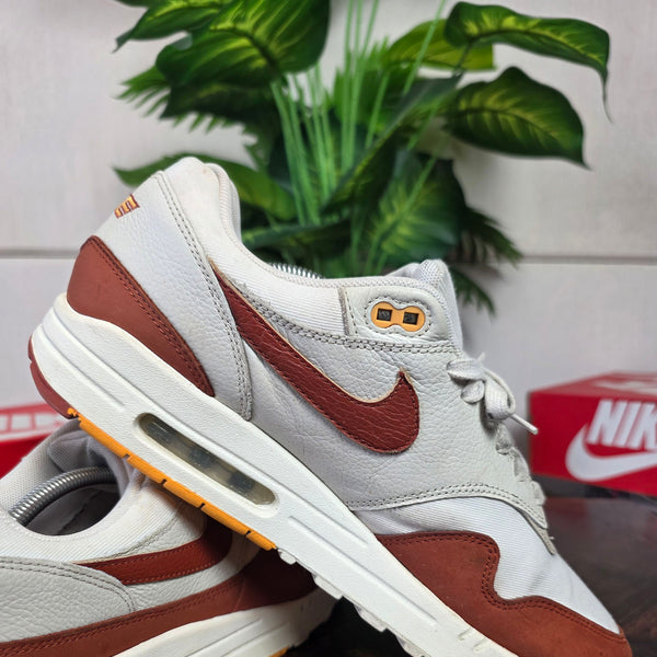 Nike Air Max 1 LX Rugged Orange maat 46