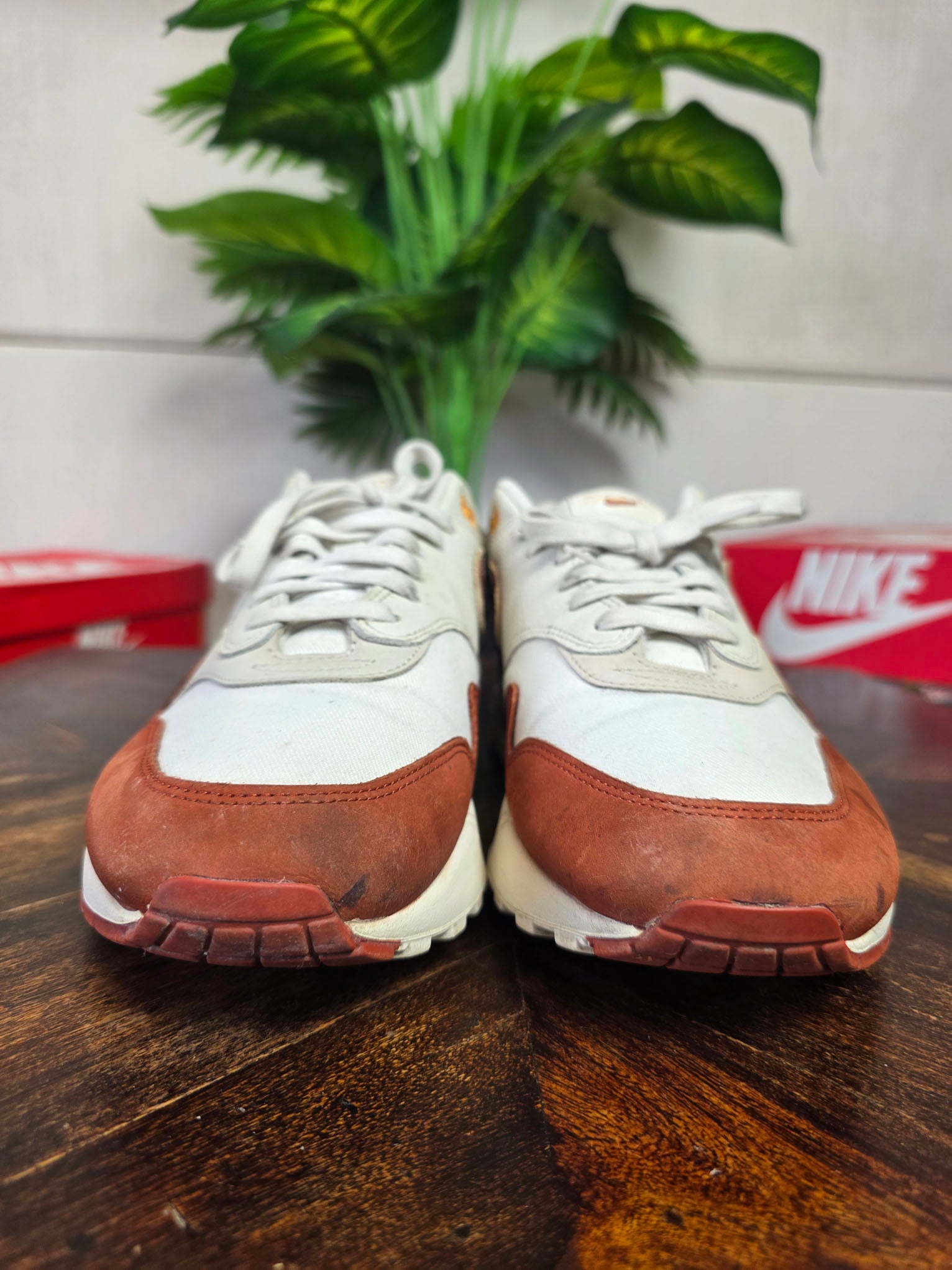 Nike Air Max 1 LX Rugged Orange maat 46