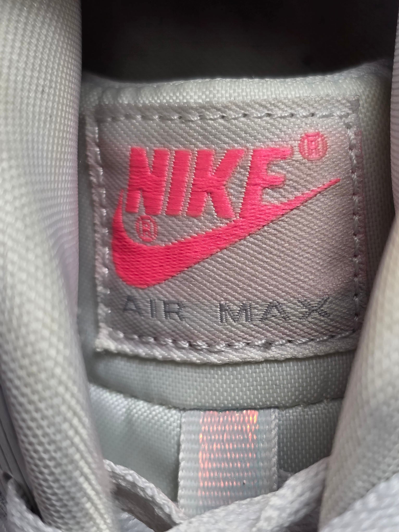 Nike Air Max 90 GS 'Photon Dust Digital Pink' maat 36,5
