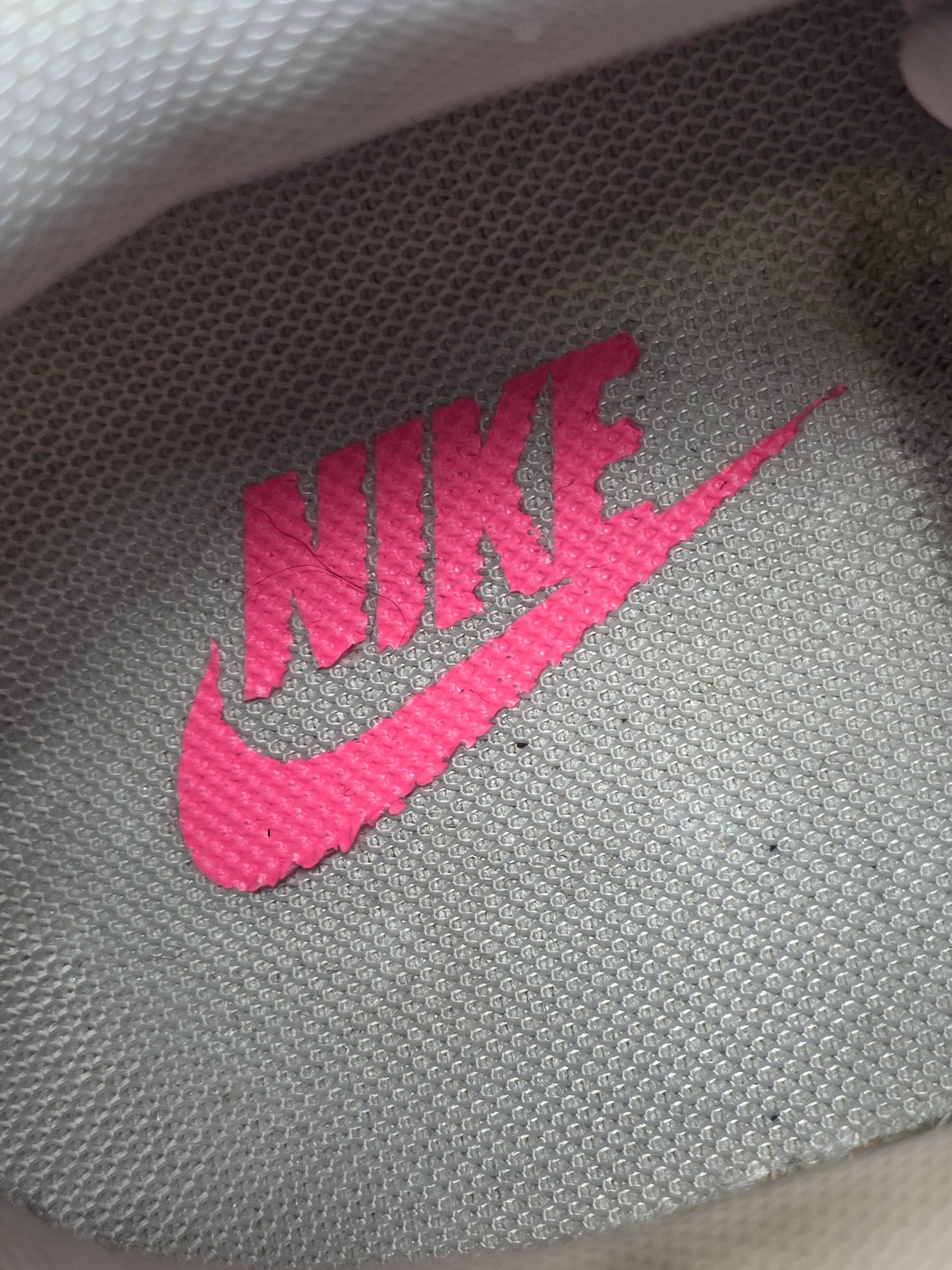 Nike Air Max 90 GS 'Photon Dust Digital Pink' maat 36,5