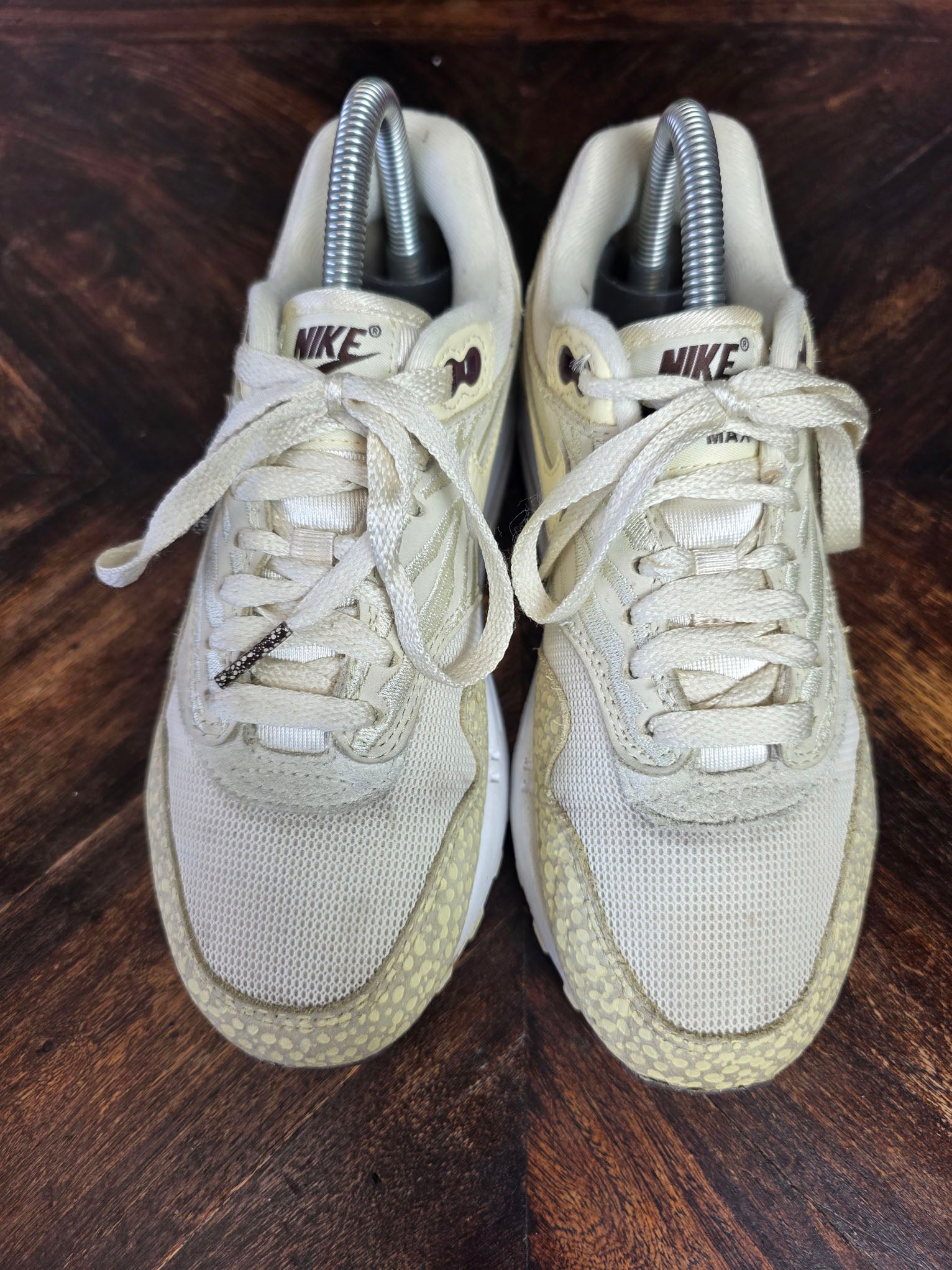 Nike Air Max 1 '87 "Coconut Milk" maat 37,5