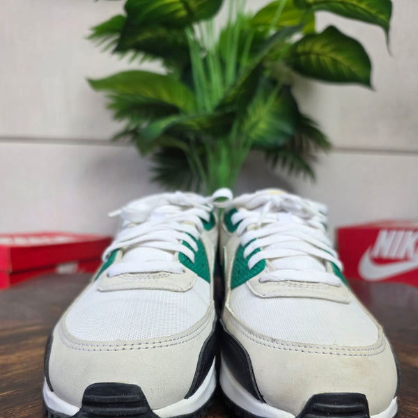 Nike Air Max 90 Malachite maat 43
