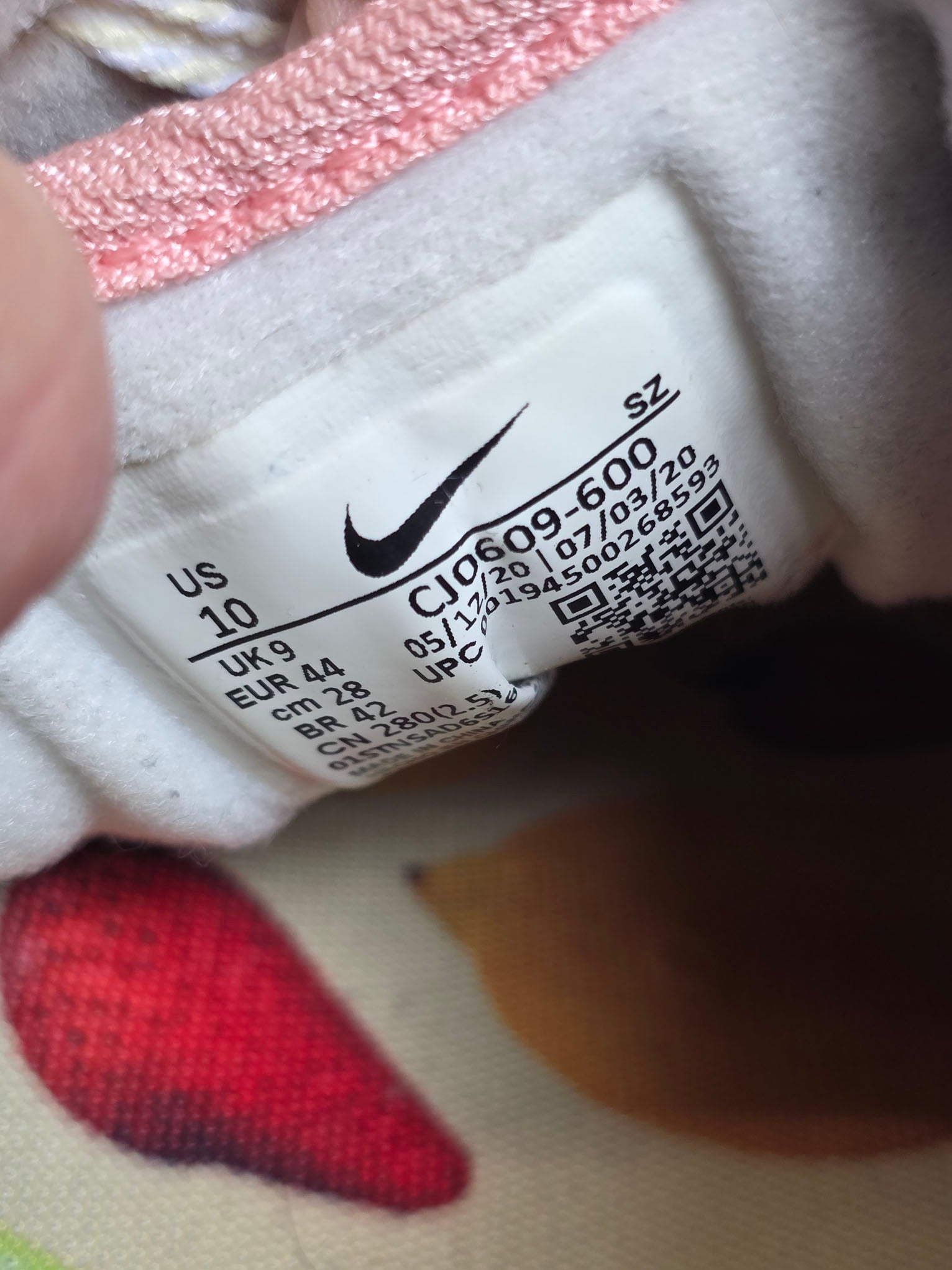 Nike Air Max 1 Strawberry Lemonade maat 44