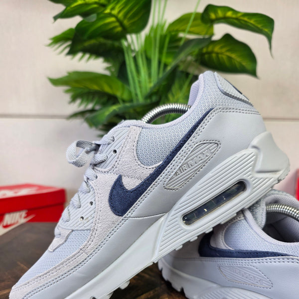 Nike Air Max 90 Wolf Grey Midnight Navy maat 43