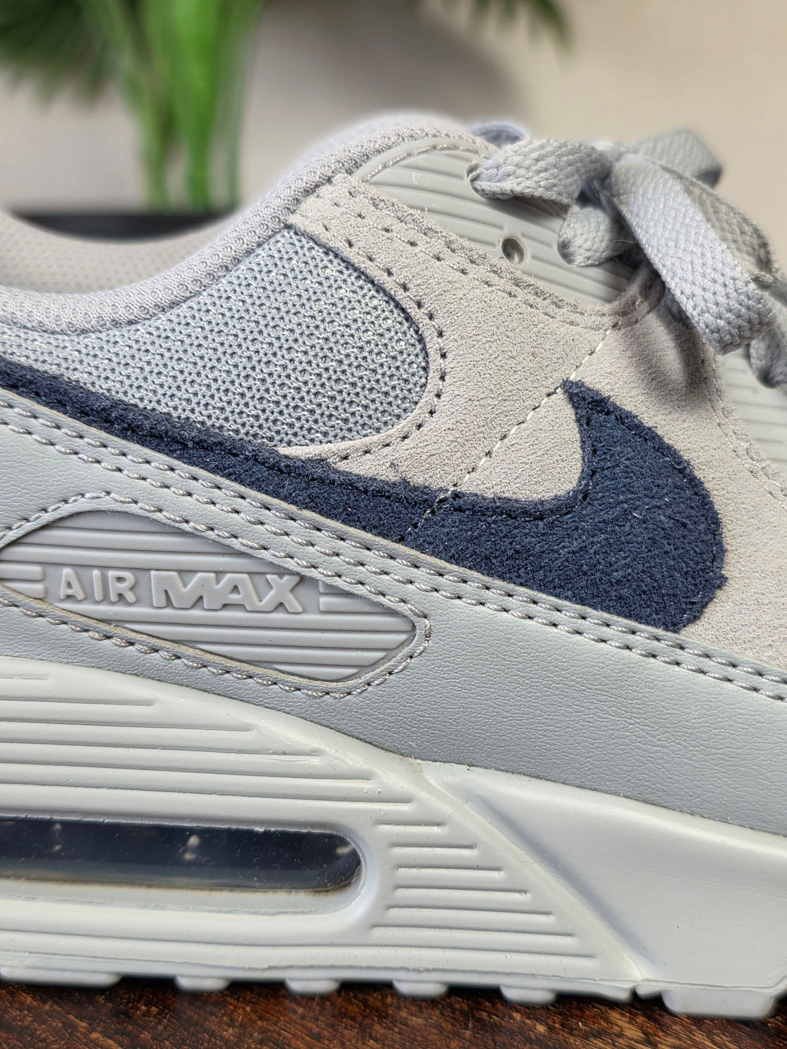 Nike Air Max 90 Wolf Grey Midnight Navy maat 43