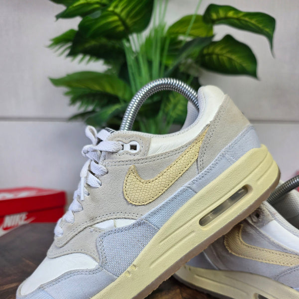 Nike Air Max 1 Crepe Light Bone maat 38