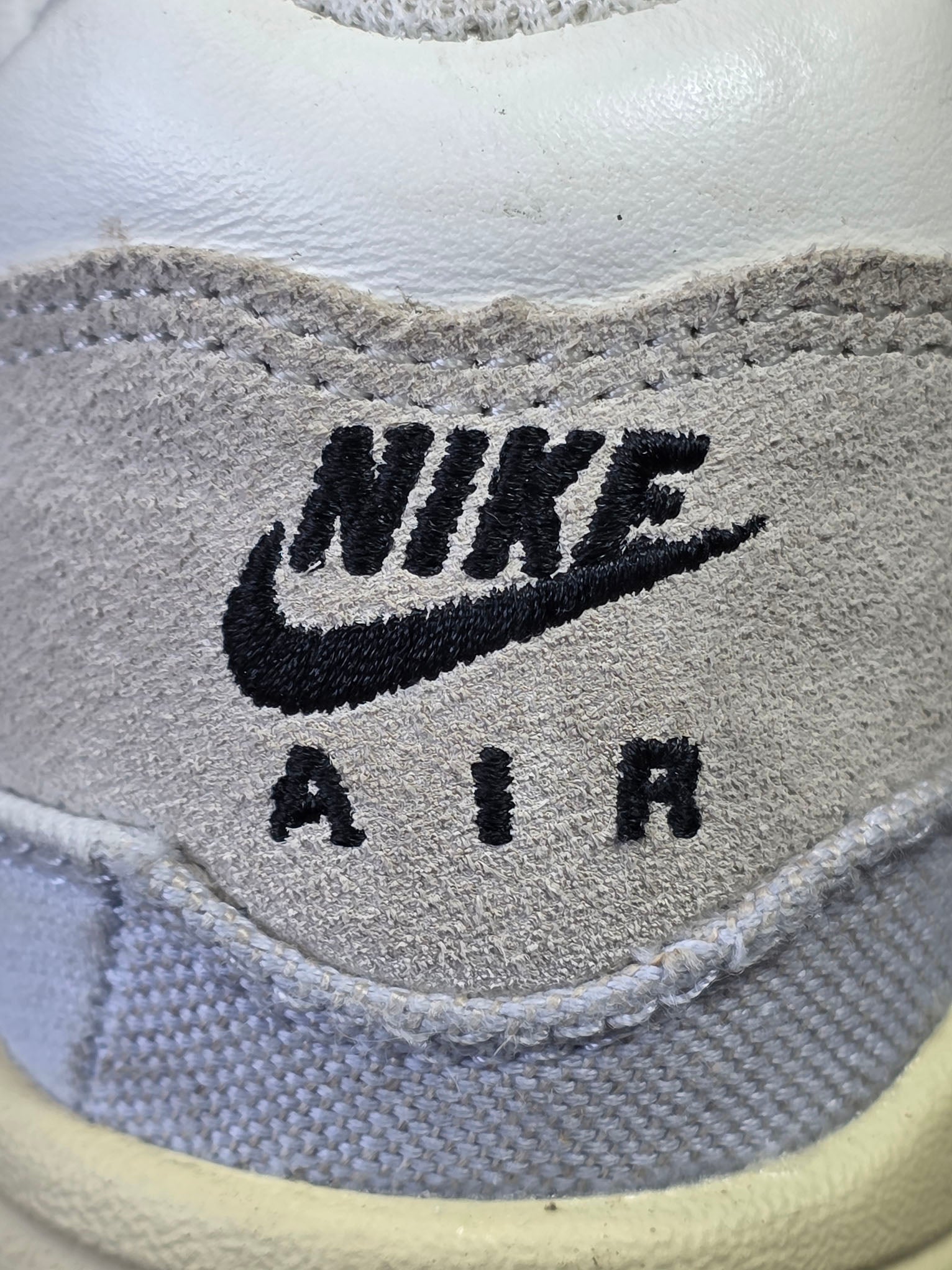 Nike Air Max 1 Crepe Light Bone maat 38