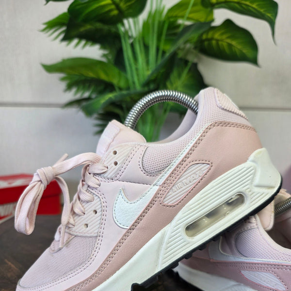 Nike Air Max 90 Barely Rose maat 39