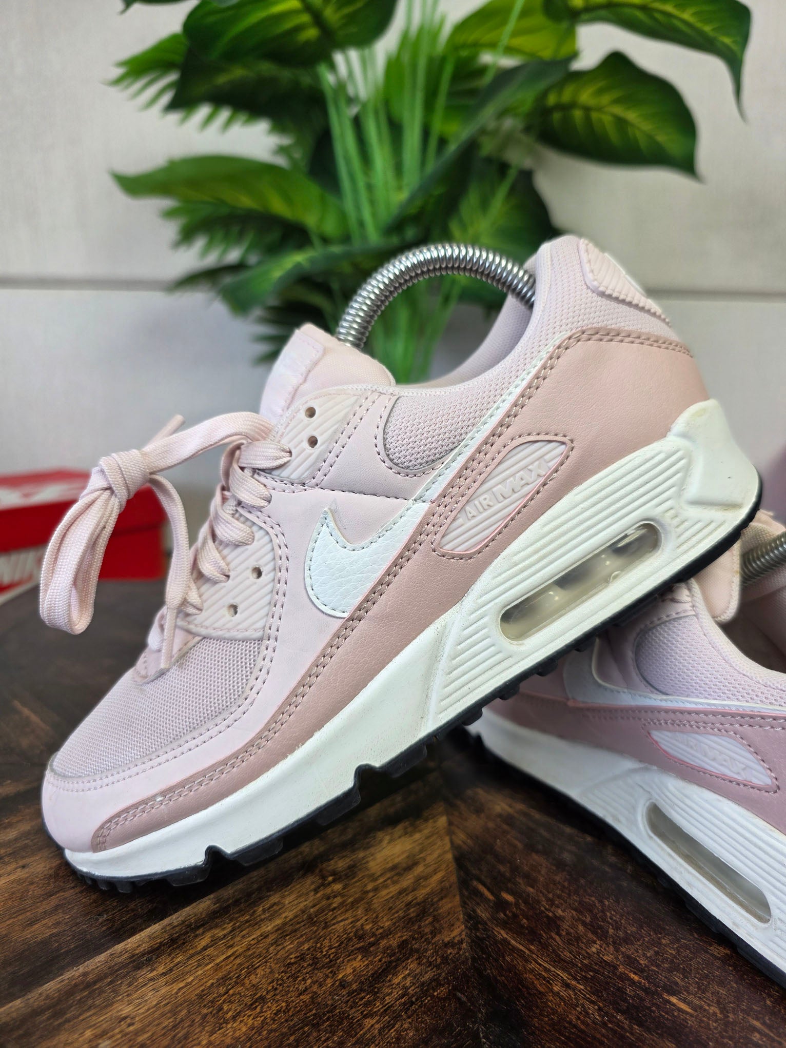 Nike Air Max 90 Barely Rose maat 39