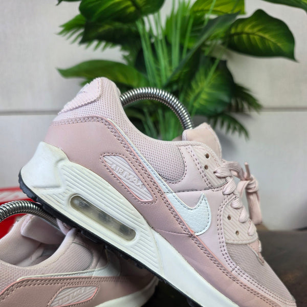 Nike Air Max 90 Barely Rose maat 39