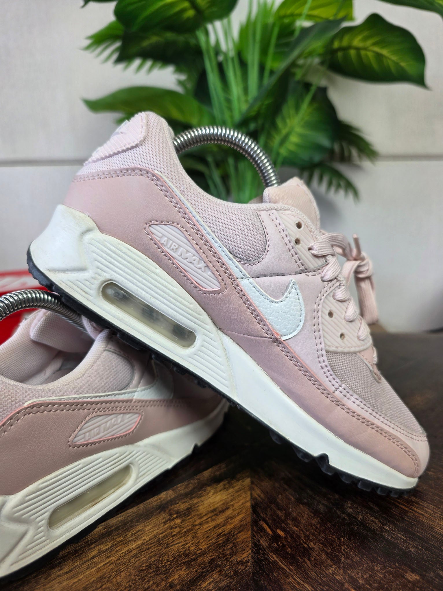 Nike Air Max 90 Barely Rose maat 39
