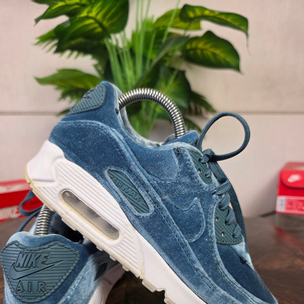 Nike Air Max 90 Lucky Charms maat 38,5