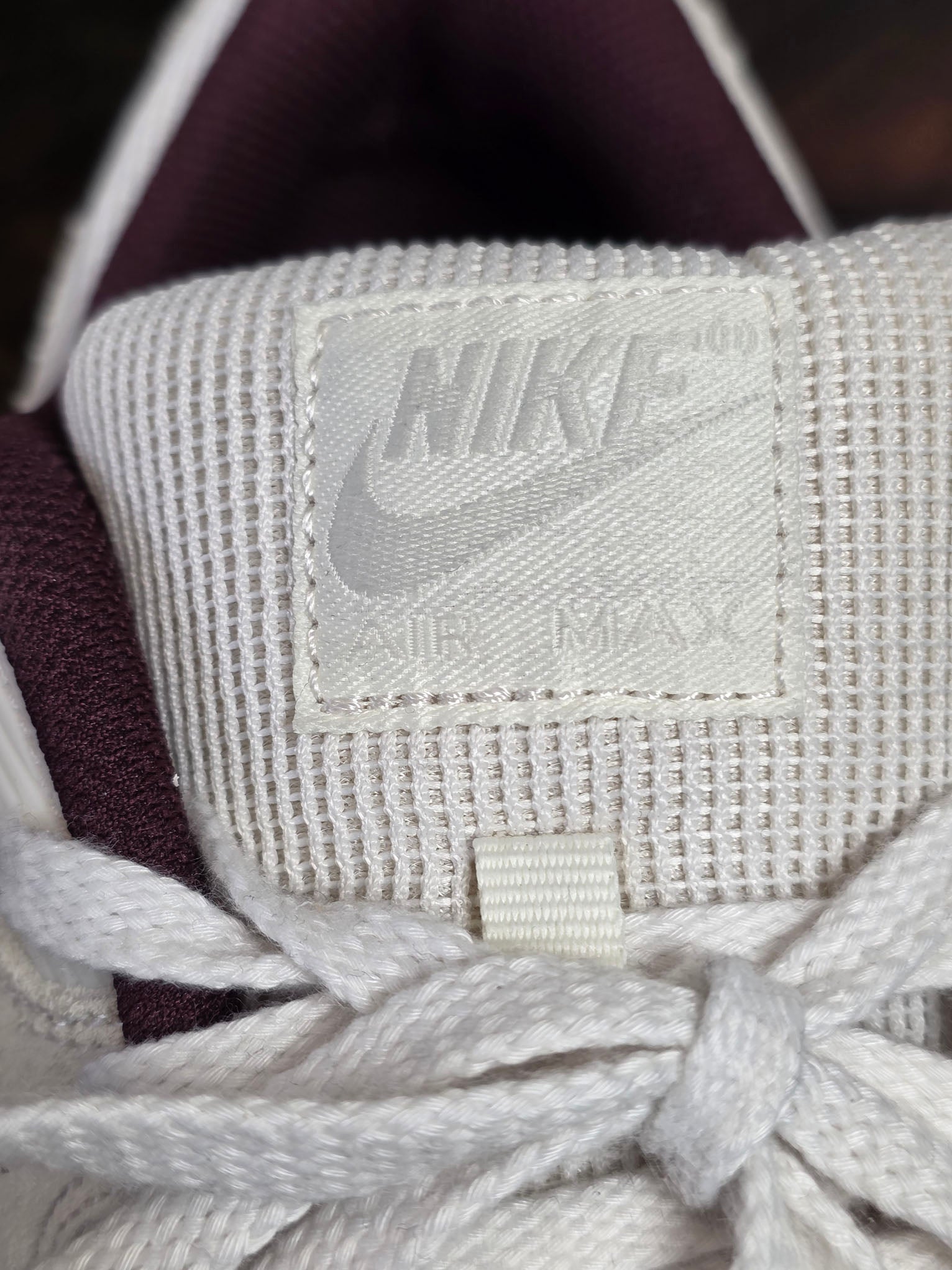 Nike Air Max 90 "Phantom Burgundy Crush" maat 44