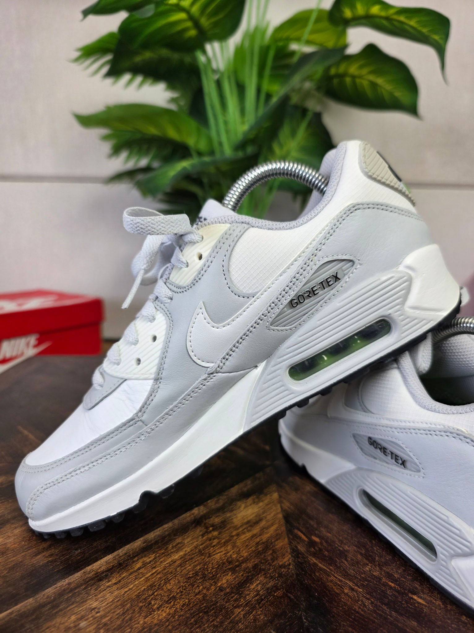 Nike Air Max 90 Gore-Tex Photon Dust maat 40