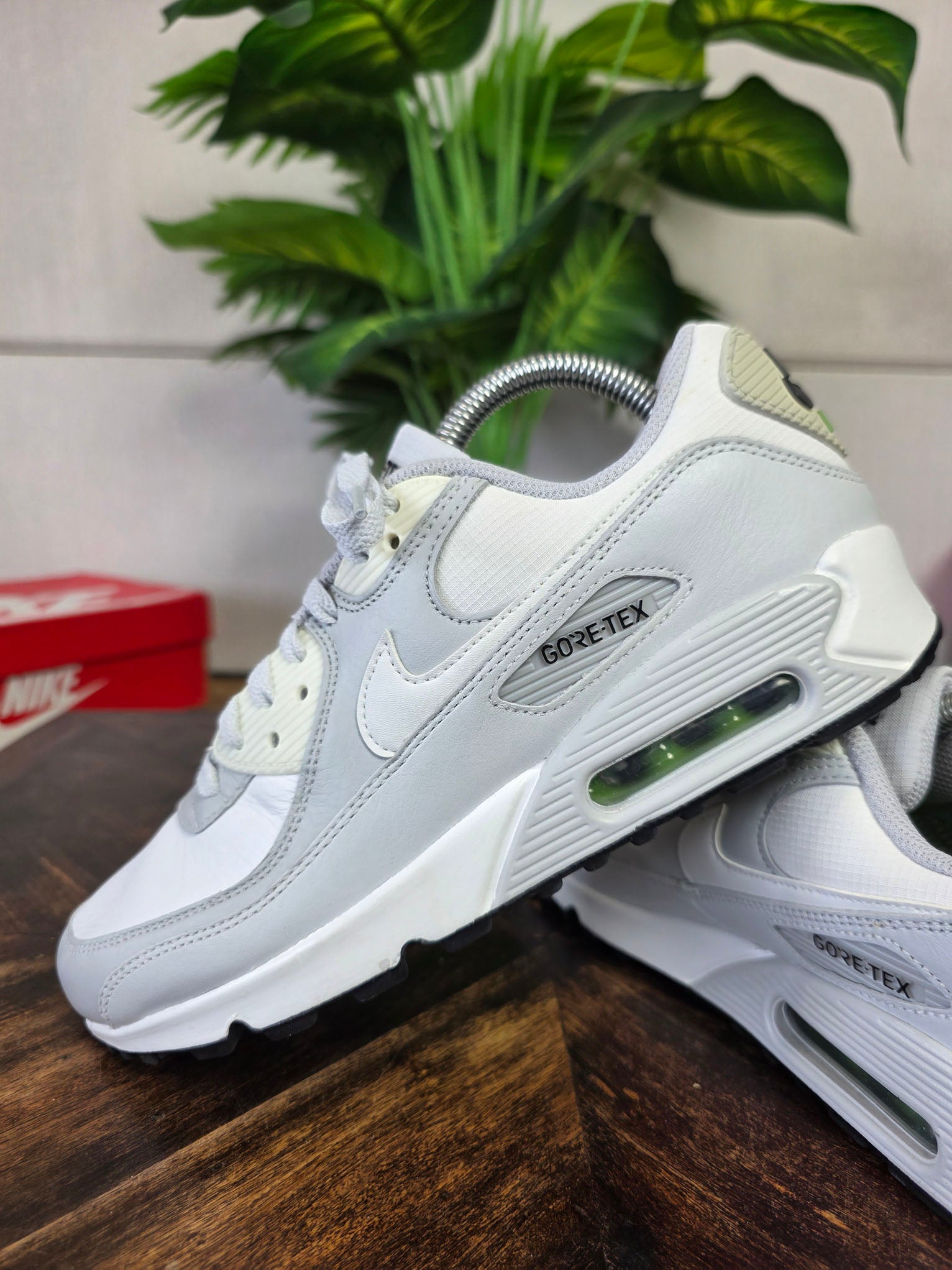 Nike Air Max 90 Gore-Tex Photon Dust maat 40