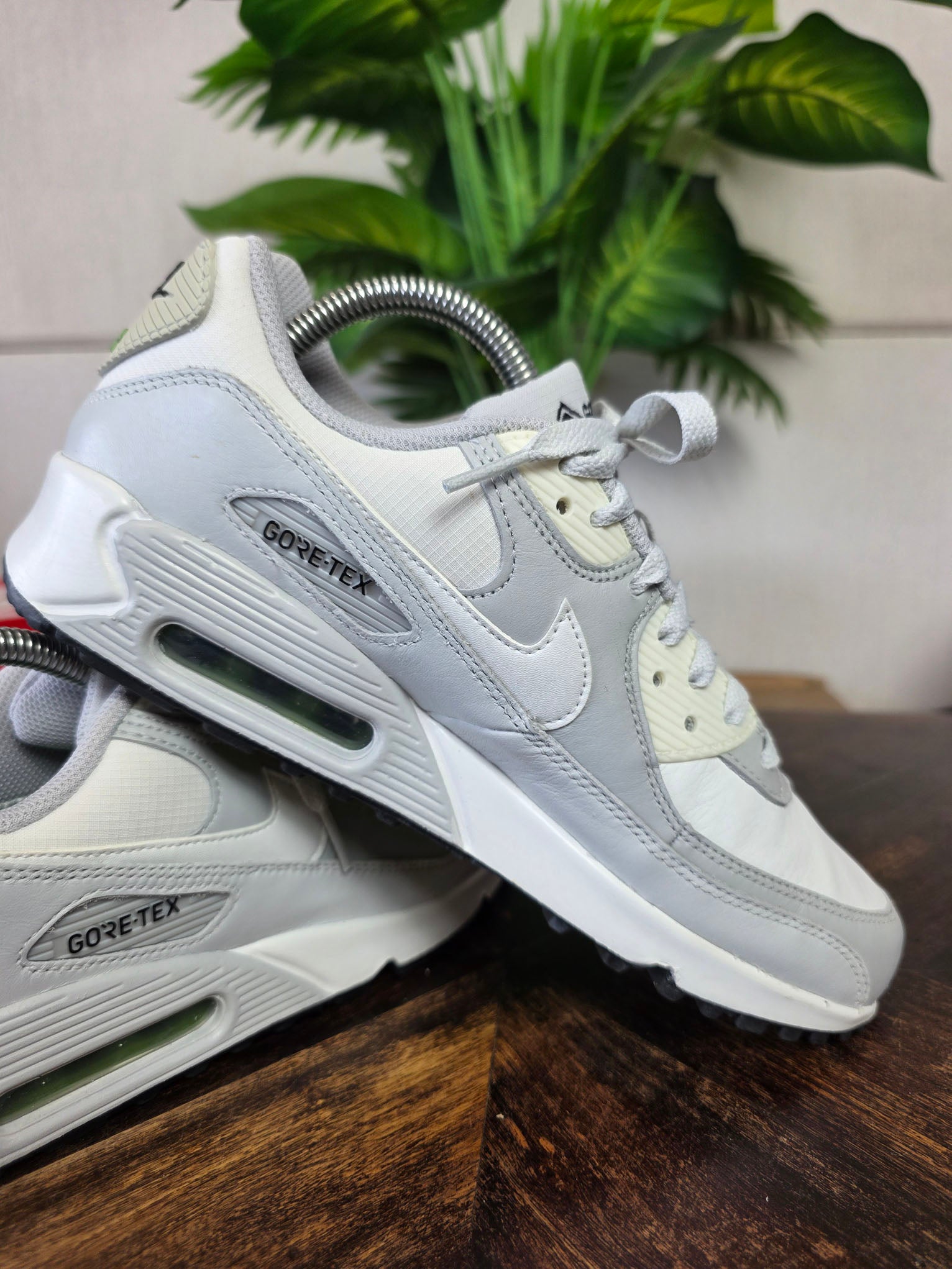 Nike Air Max 90 Gore-Tex Photon Dust maat 40