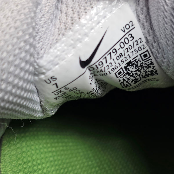 Nike Air Max 90 Gore-Tex Photon Dust maat 40