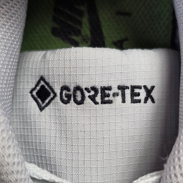 Nike Air Max 90 Gore-Tex Photon Dust maat 40