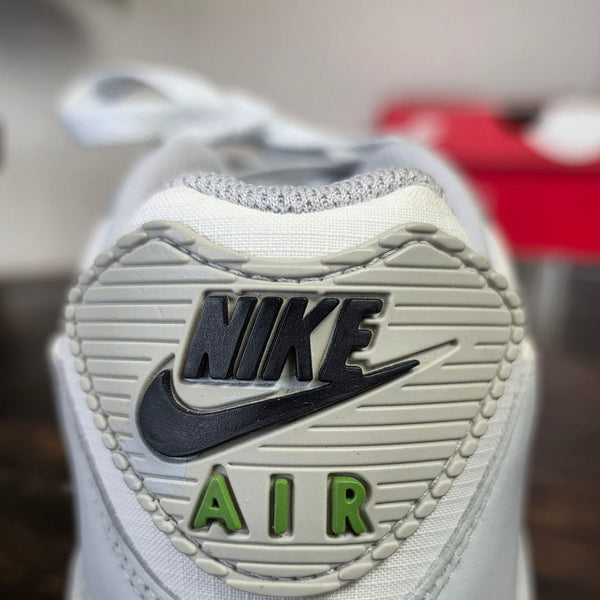 Nike Air Max 90 Gore-Tex Photon Dust maat 40