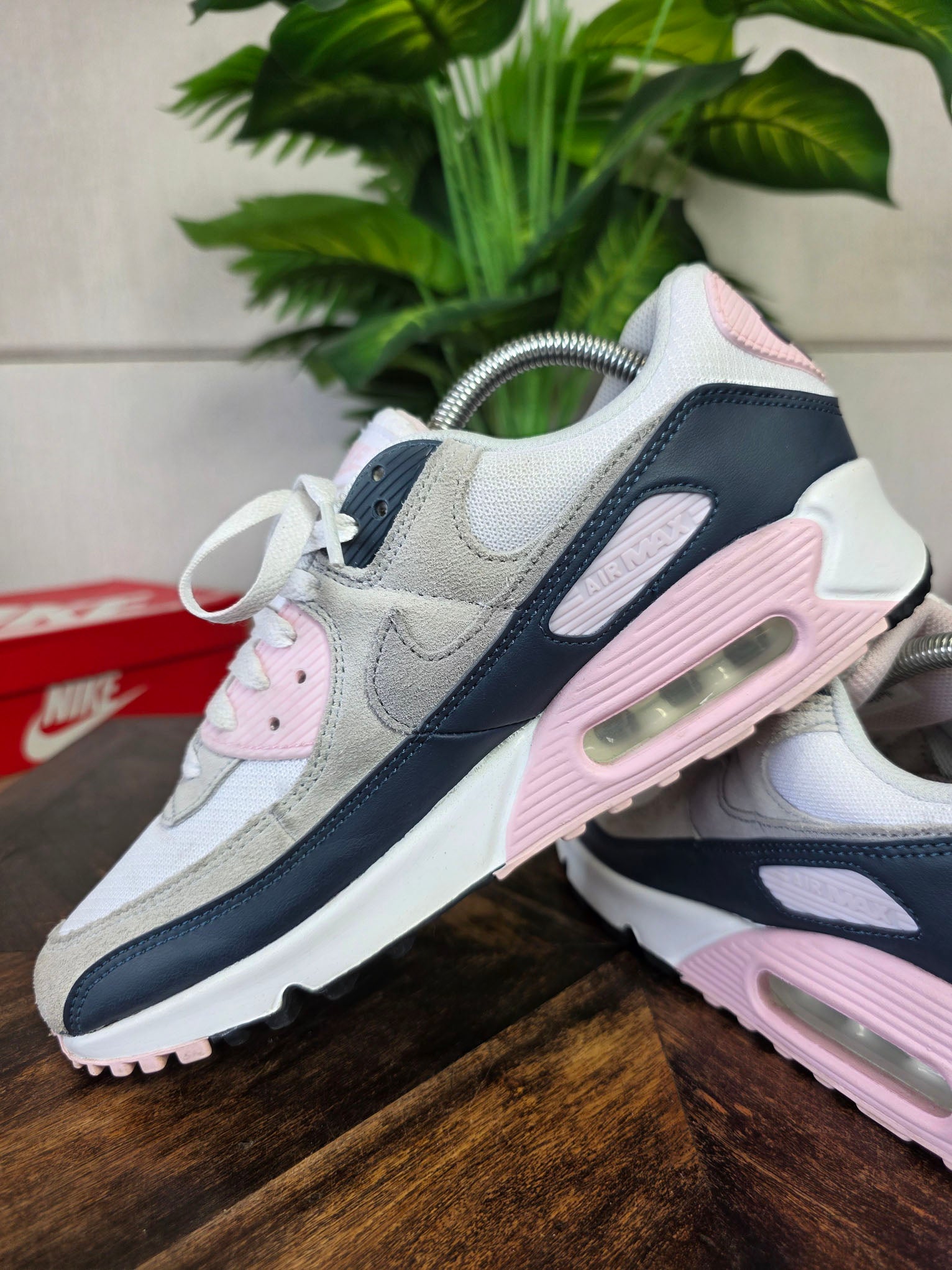 Nike Air Max 90 Pink Foam maat 42
