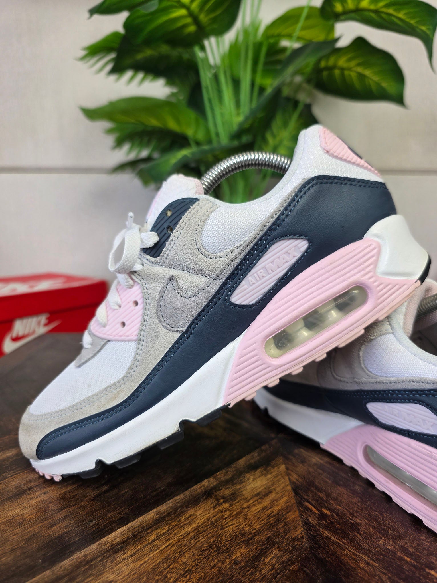 Nike Air Max 90 Pink Foam maat 42