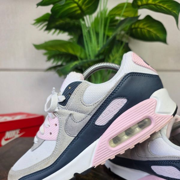 Nike Air Max 90 Pink Foam maat 42