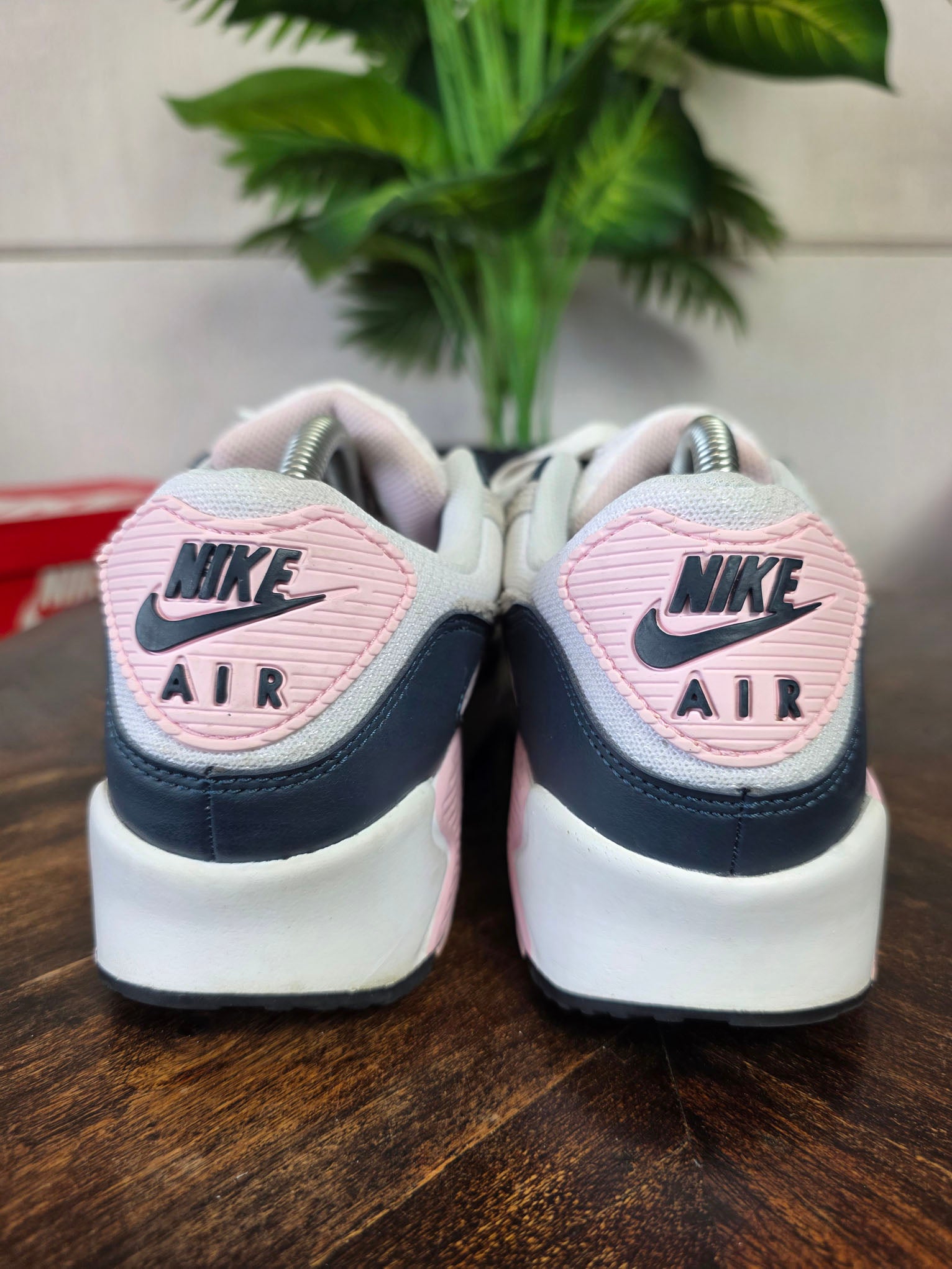 Nike Air Max 90 Pink Foam maat 42