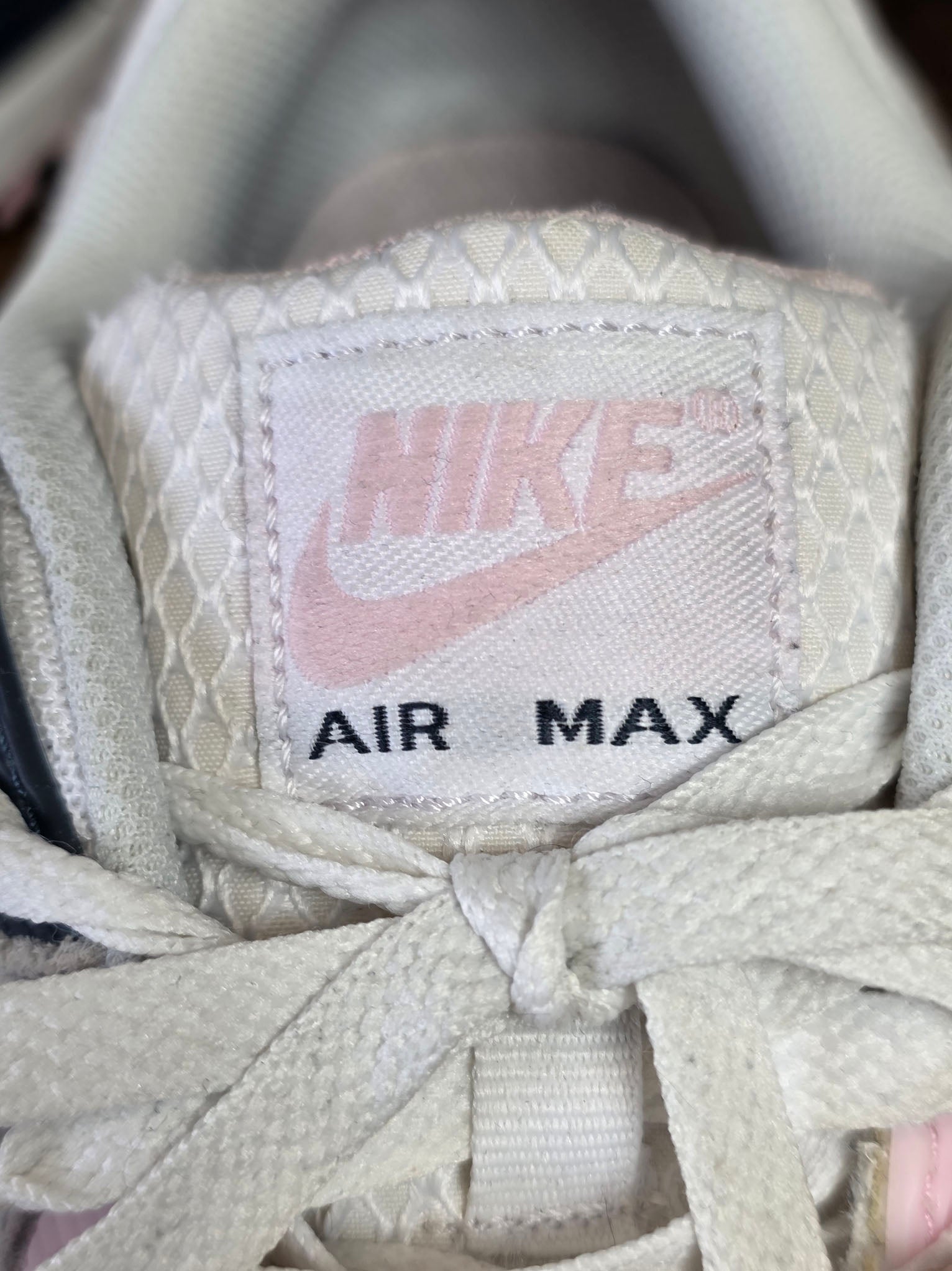 Nike Air Max 90 Pink Foam maat 42
