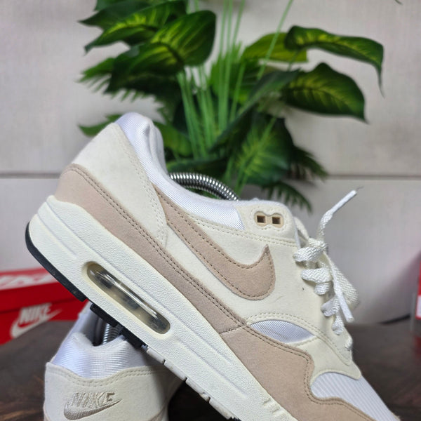 Nike Air Max 1 Pale Ivory maat 44,5