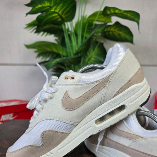 Nike Air Max 1 Pale Ivory maat 44,5