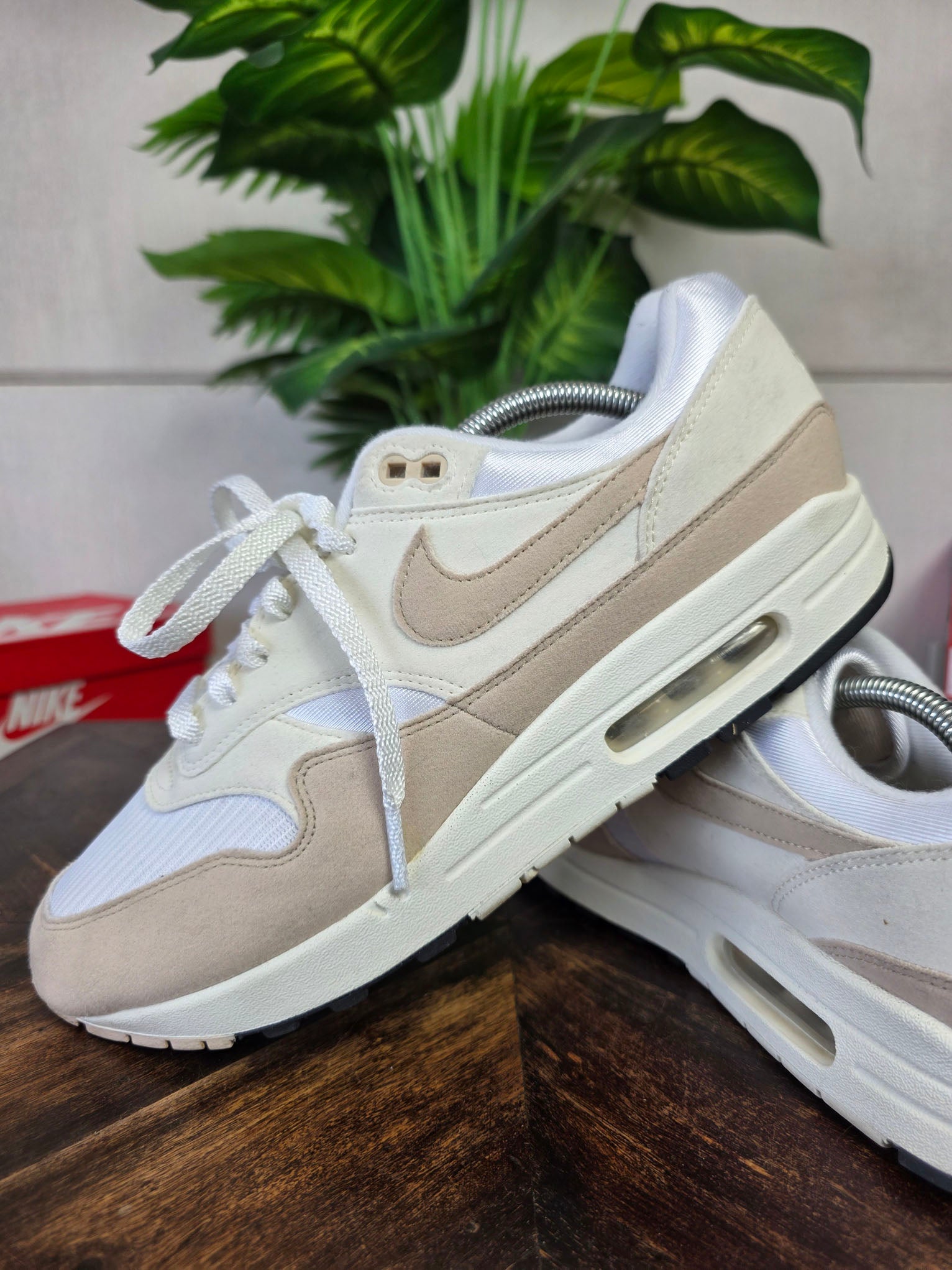 Nike Air Max 1 Pale Ivory maat 44,5