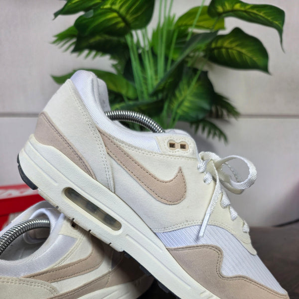 Nike Air Max 1 Pale Ivory maat 44,5