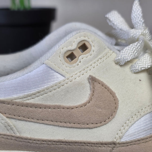 Nike Air Max 1 Pale Ivory maat 44,5