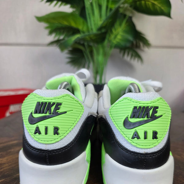 Nike Air Max 90 Vapor Green maat 42,5