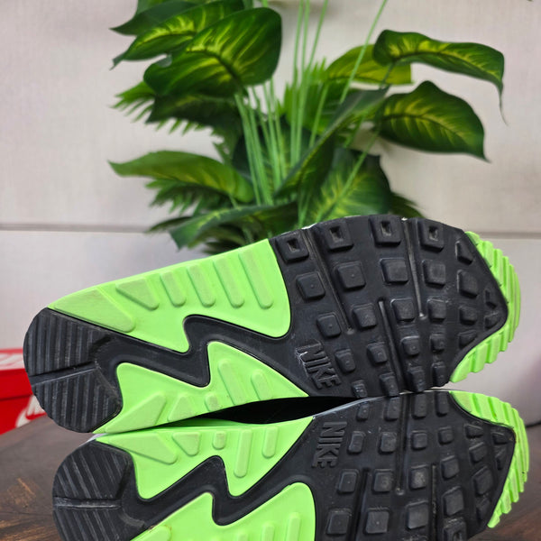 Nike Air Max 90 Vapor Green maat 42,5