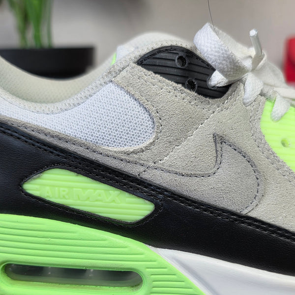 Nike Air Max 90 Vapor Green maat 42,5
