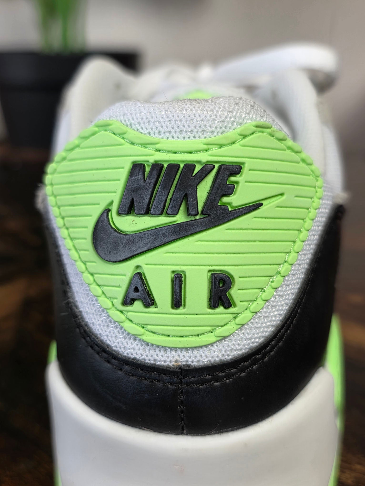 Nike Air Max 90 Vapor Green maat 42,5