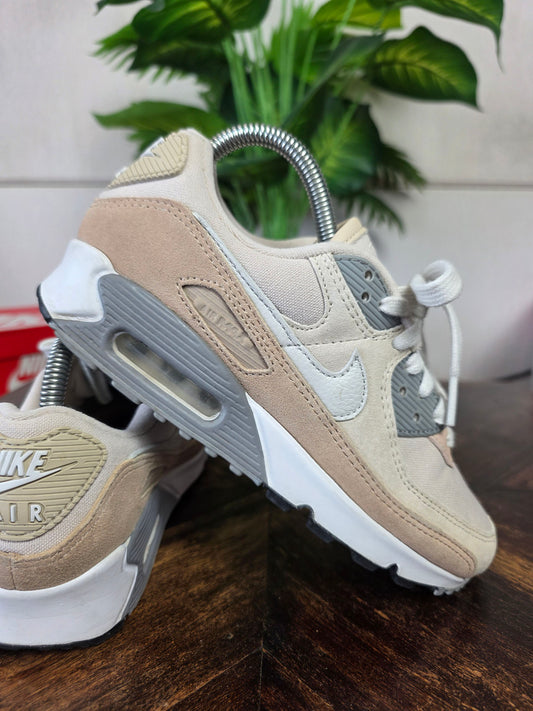 Nike Air Max 90 Premium 'Sanddrift' maat 37,5