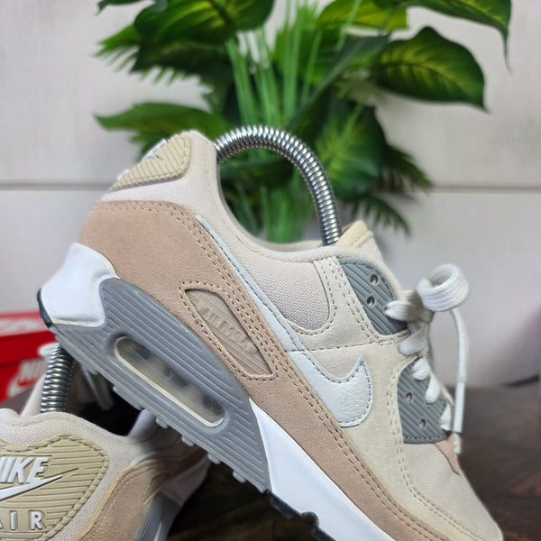 Nike Air Max 90 Premium 'Sanddrift' maat 37,5
