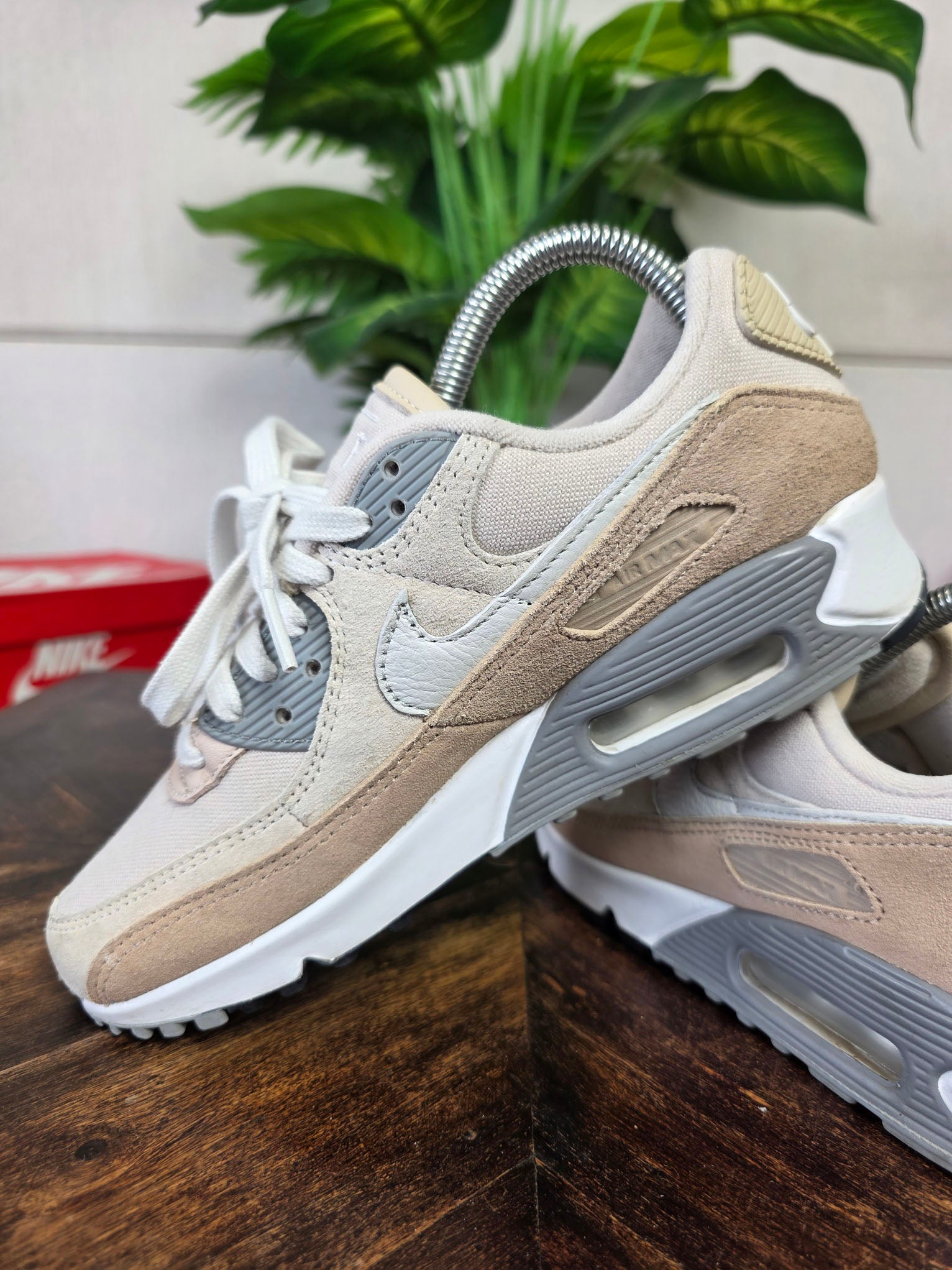 Nike Air Max 90 Premium 'Sanddrift' maat 37,5