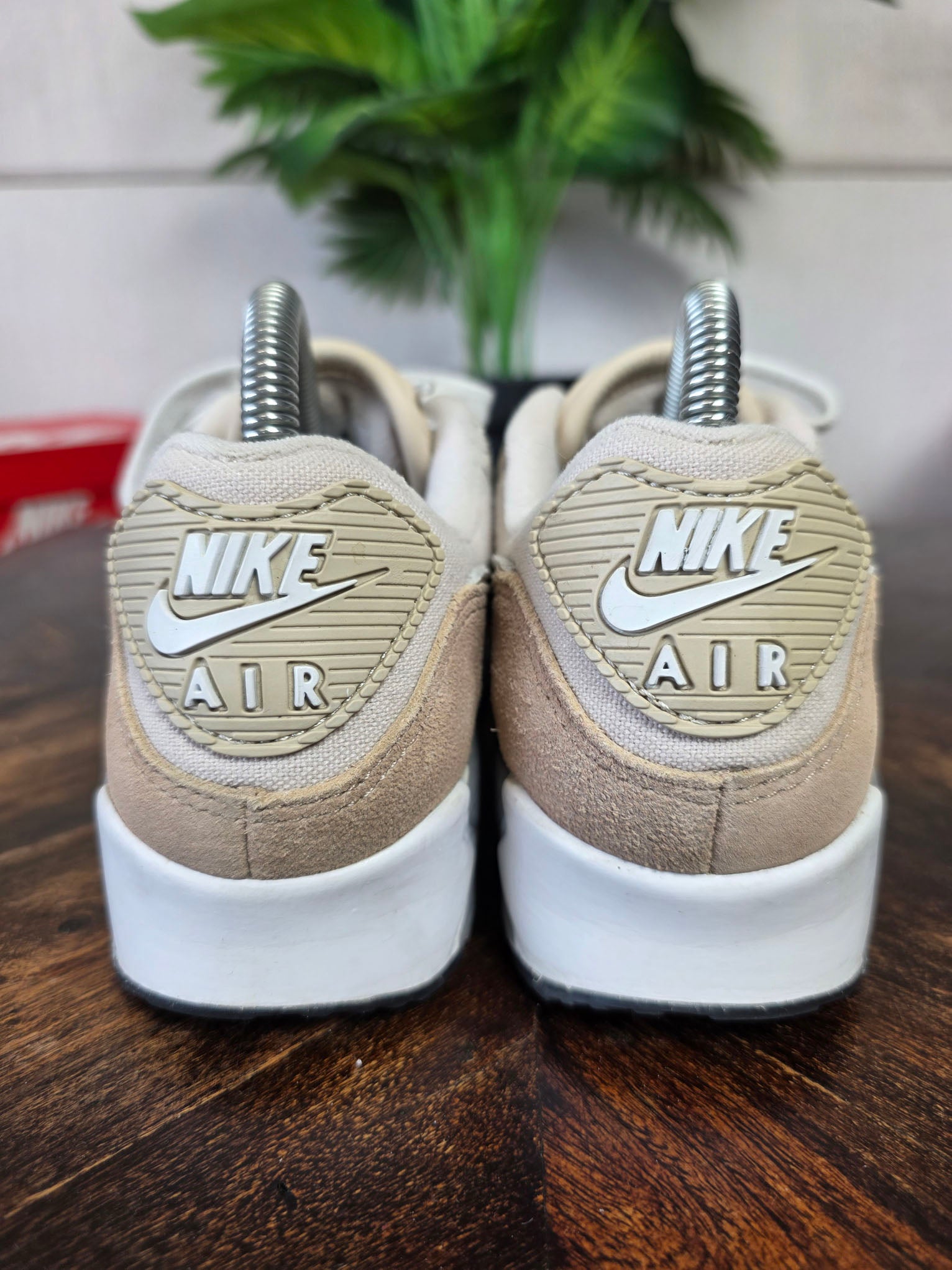 Nike Air Max 90 Premium 'Sanddrift' maat 37,5