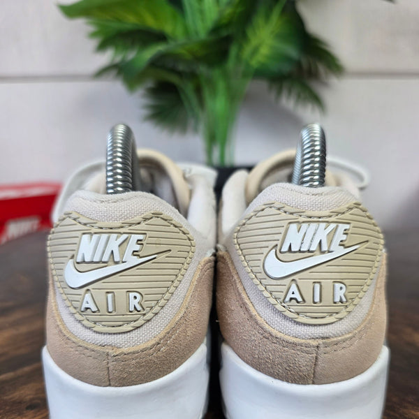 Nike Air Max 90 Premium 'Sanddrift' maat 37,5