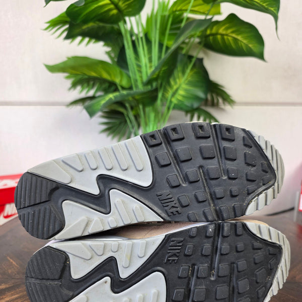 Nike Air Max 90 Premium 'Sanddrift' maat 37,5