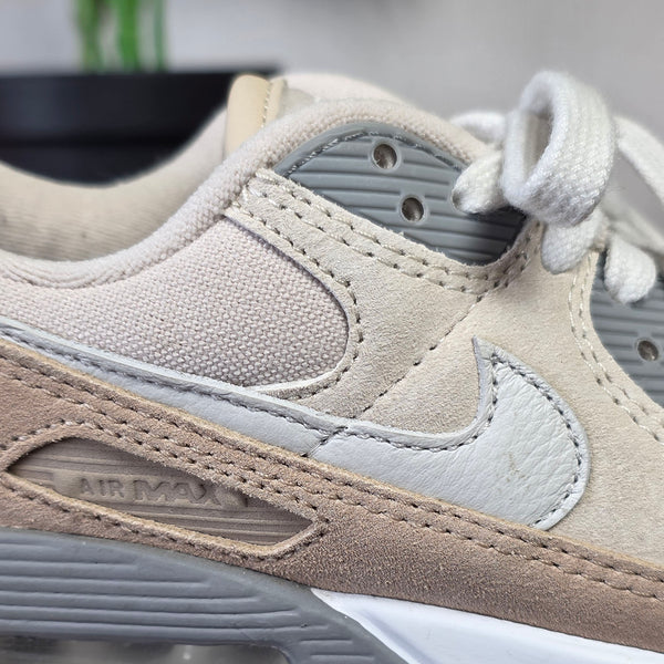 Nike Air Max 90 Premium 'Sanddrift' maat 37,5