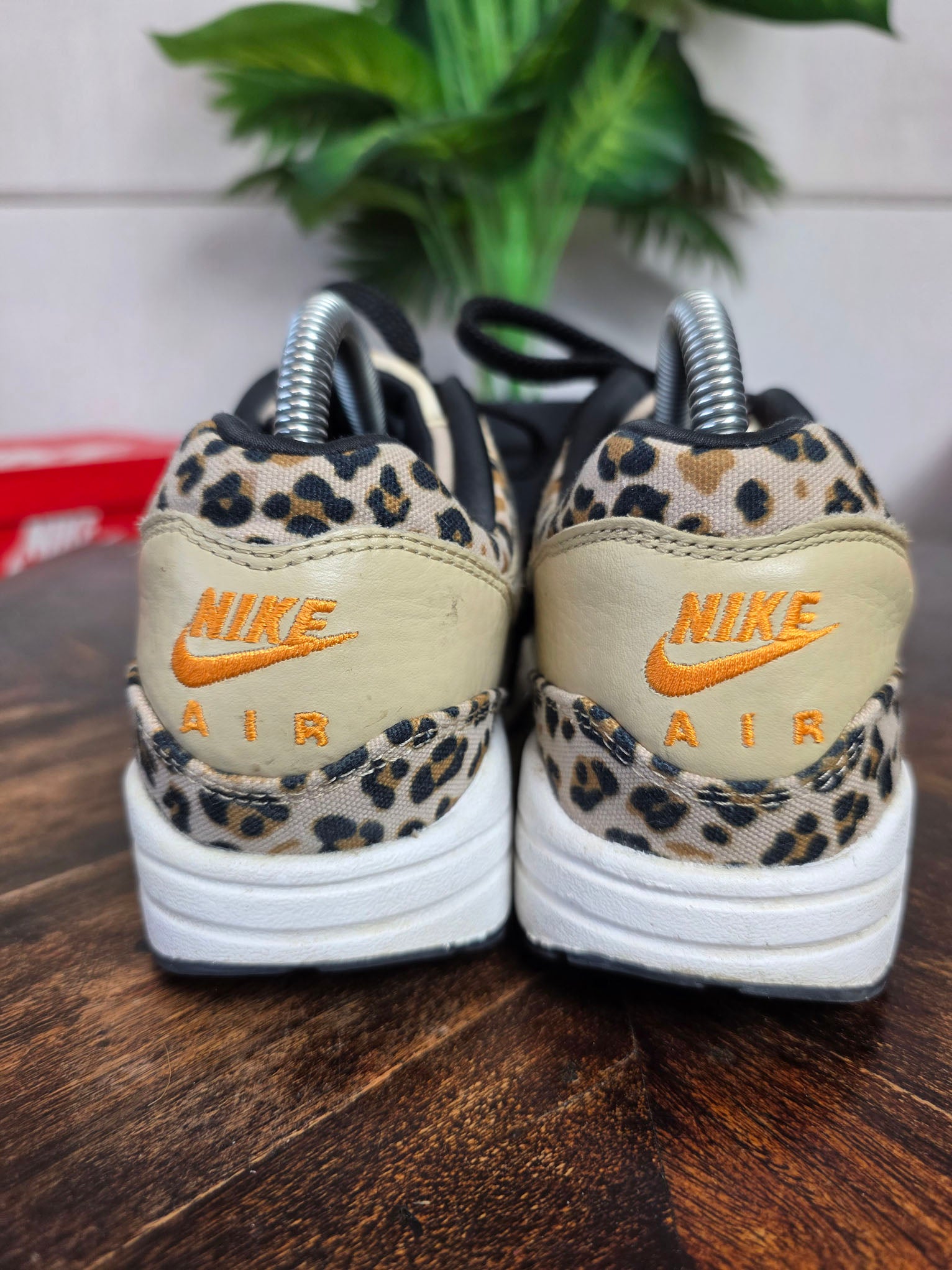 Nike Air Max 1 Leopard maat 38,5