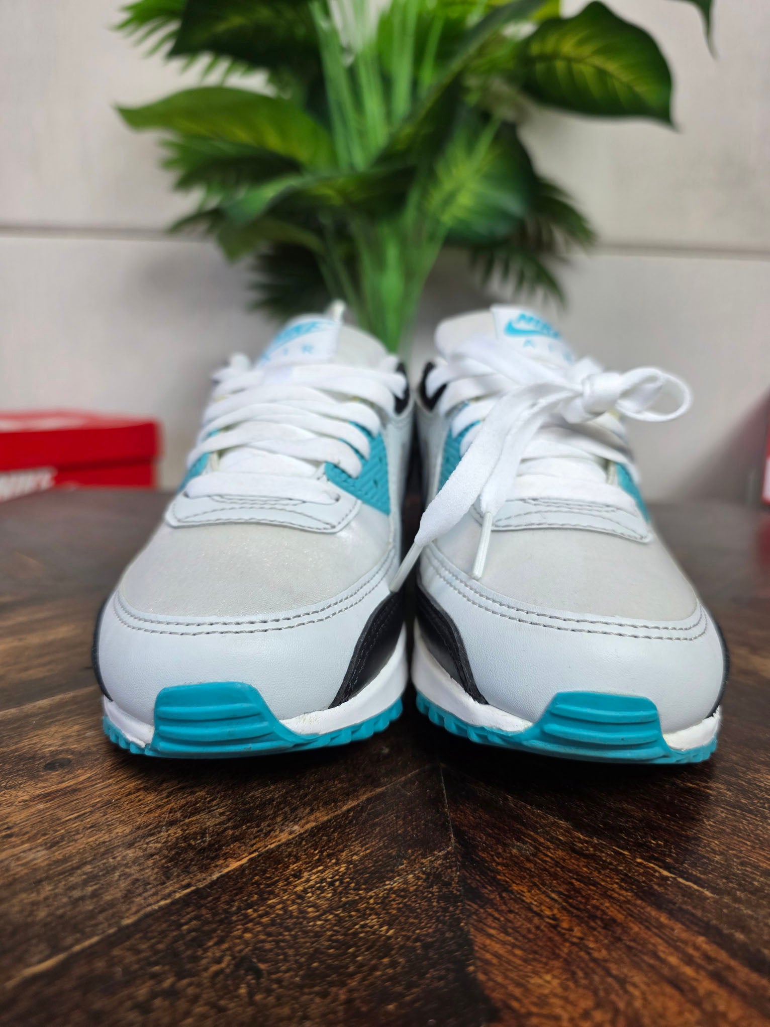 Nike Air Max 90 'Teal Nebula' maat 37,5