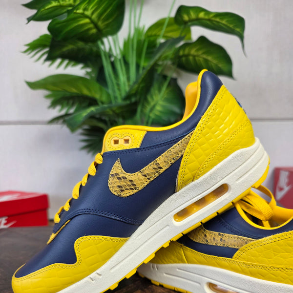 Nike Air Max 1 CO.JP Michigan maat 42,5
