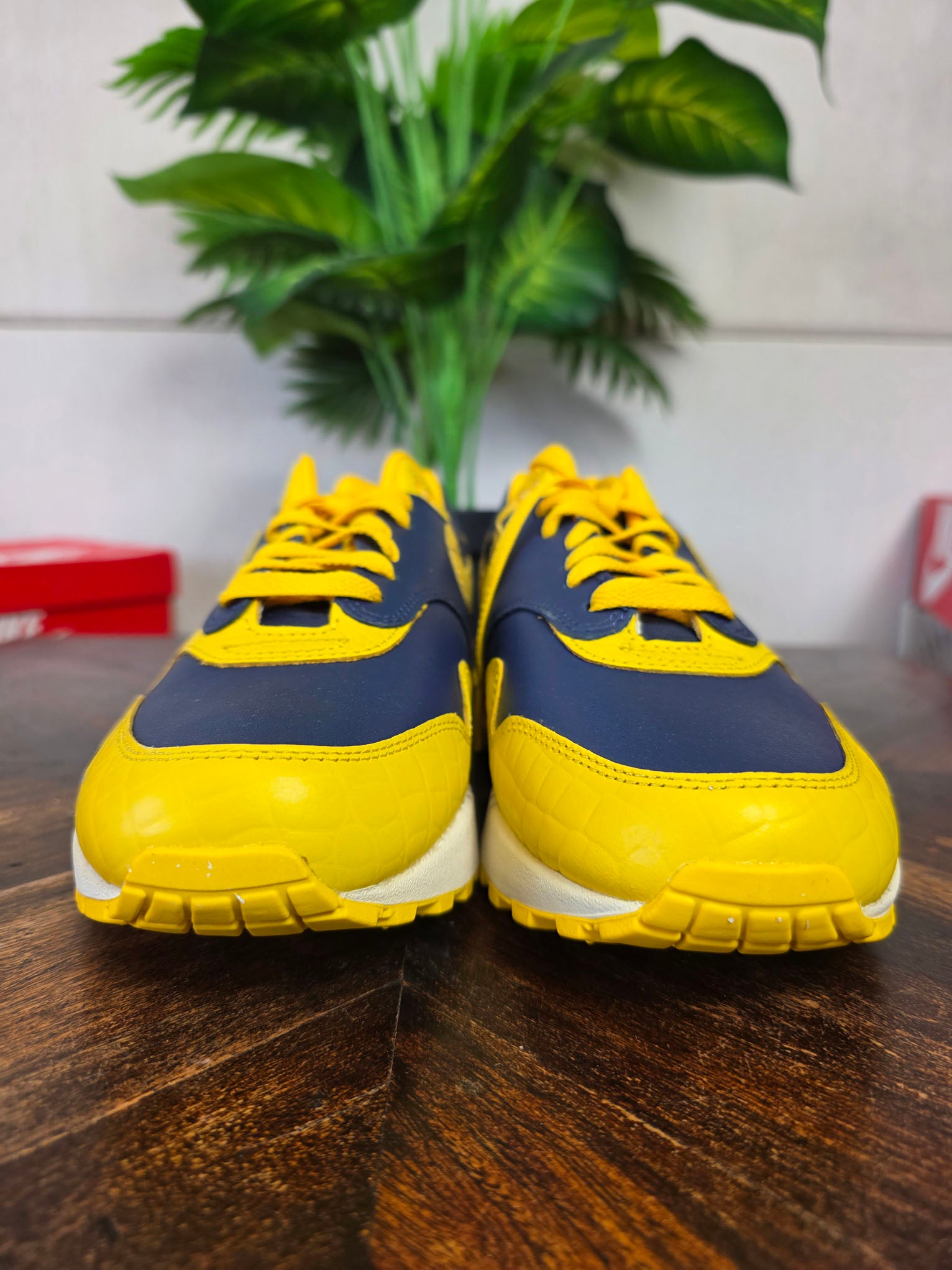 Nike Air Max 1 CO.JP Michigan maat 42,5