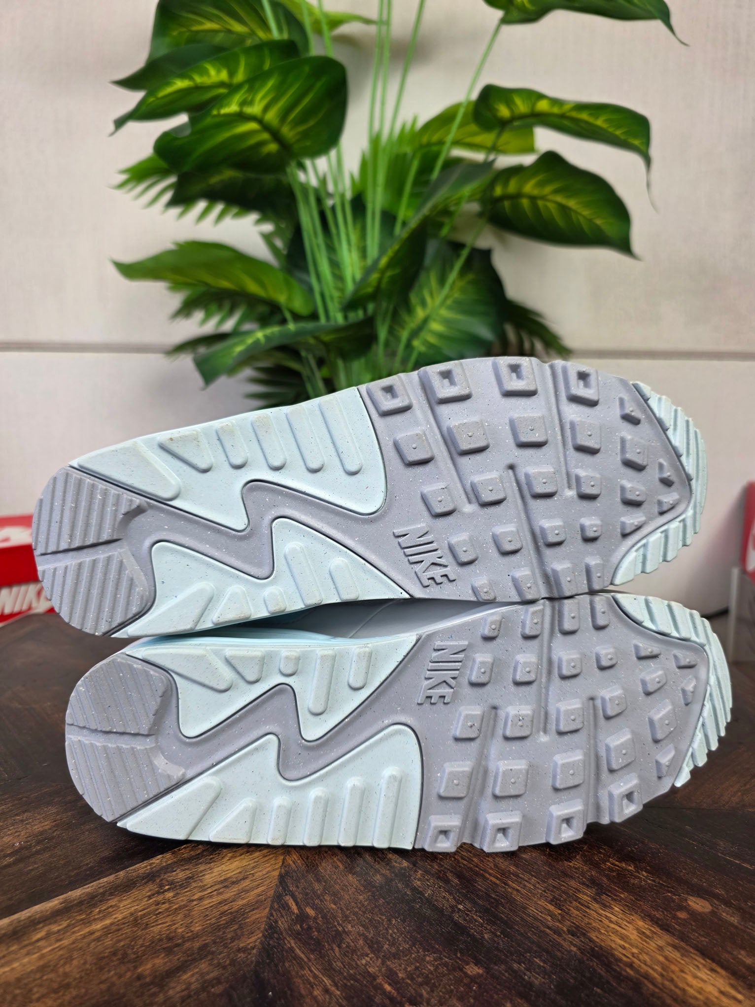 Nike Air Max 90 White "Glacier Blue" maat 44,5